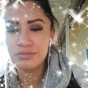 Meet your Posher, Yvonne